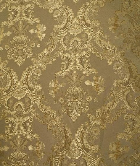 Damask wall