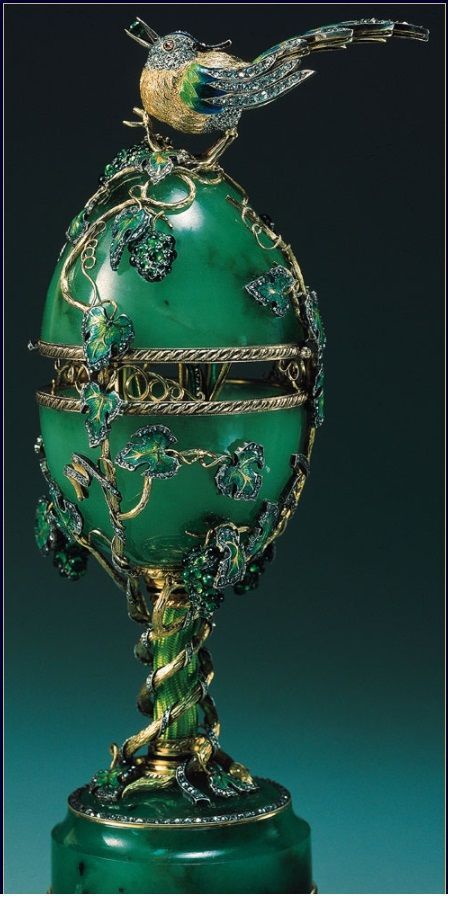 Armor Wallpaper, Fancy Eggs, Fabrege Eggs, Eggs Art, Russian Eggs, Perfume Vintage, Faberge Egg, Dragon Artwork Fantasy, Perfume Bottle Art