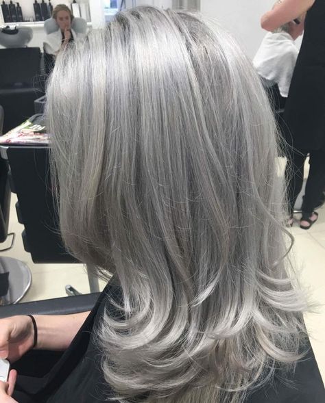 Platinum Grey Hair Silver, Gray Hair Aesthetic, Platinum Gray Hair Silver, Pink Grey Hair, Silver Grey Hair Dye, Silver Hair Dye, Grey Hair Dye, Grey White Hair, White Hair Color