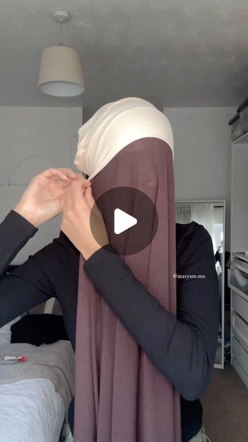 Royal Blue Hijab Outfit, Hijab Undercap Tutorial, Turban Hijab Outfit, Muslimah Fashion Outfits Simple, Maryam Malik, Blue Hijab Outfit, Undercap Hijab, Hijab Turban Style, Blue Hijab