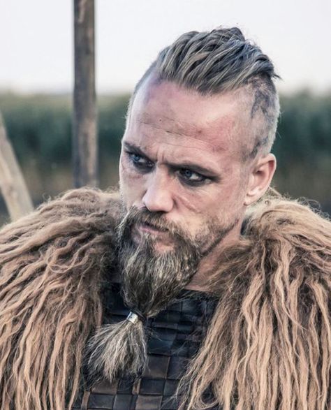 Erik 💕 the last kingdom season 2 #viking #vikingmen Kingdom Season 2, The Last Kingdom Series, Viking Hairstyles, Last Kingdom, Viking Men, Viking Beard, Viking Hair, The Last Kingdom, Viking Warrior