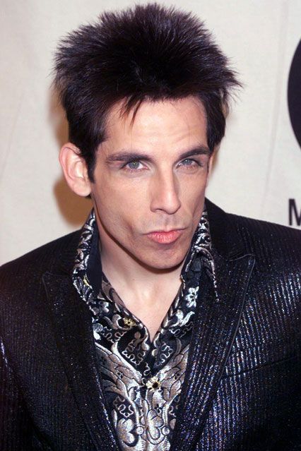 Duckface Isn't The Only Cheesy Selfie Trend On Instagram #refinery29  http://www.refinery29.com/history-of-how-to-take-a-selfie#slide-3  Blue SteelThe model pout was such a thing that it got its own parody. In 2001, Ben Stiller played Derek Zoolander and introduced the world to Blue Steel, his signature male-model face. This was when the masses started to take note of how a simple puckering of the lips could make someone instantly really, really, really, really, ridiculously good looking.... Jerry Stiller, Derek Zoolander, Christine Taylor, Rock Star Outfit, Ben Stiller, Duck Face, Famous Monsters, Photos Of Celebrities, Mysterious Girl