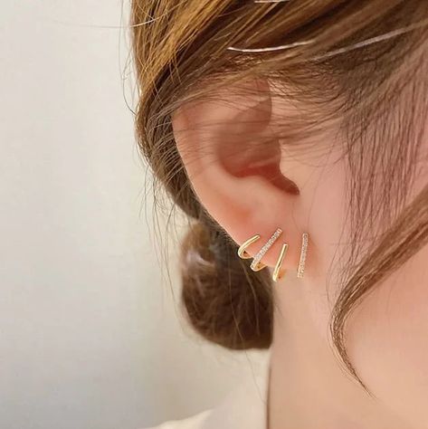 Fashion Shiny Cat Claw Earrings Mother's Day Promotion, Claw Earrings, Earring Trends, Climber Earrings, Nickel Free Earrings, Gifts For Your Mom, Ear Cuffs, Crystal Stud Earrings, Hypoallergenic Earrings