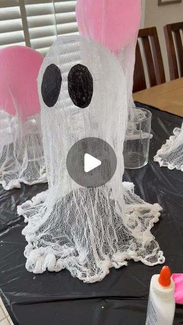 Floating Ghosts Cheesecloth, How To Make A Ghost, Cheese Cloth Ghost Diy, How To Make Ghosts For Outside, Tulle Ghost, How To Makw, How To Make Ghosts, Diy Ghost Decoration, Cheesecloth Ghost