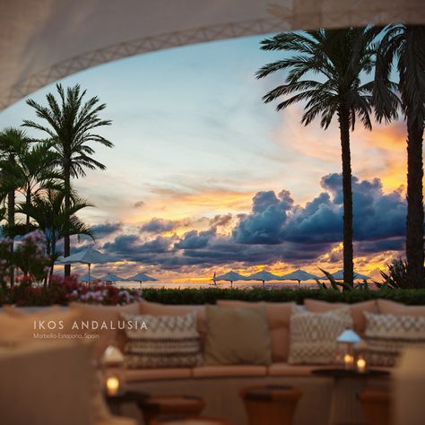 Ikos Andalusia on Behance Ikos Andalusia, Animation Architecture, Halkidiki Greece, Architectural Competition, Andalusia, Autodesk 3ds Max, Marbella, Mykonos, Digital Photography