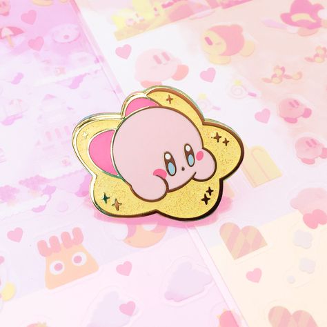 Kirby Nintendo, Kirby Art, Pokemon Pins, Enamel Pin Collection, Cool Pins, Enamels, Metal Pins, Kawaii Art, Cute Pins