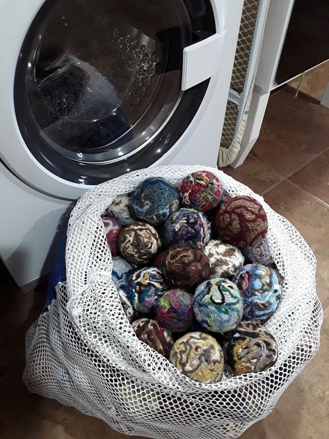 Diy dryer balls