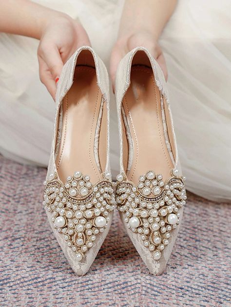 Faux Pearls Decor Ballet Flats | SHEIN USA Pearl Loafers, Apricot Heels, Wedding Shoes Women, Flats Shoes Comfortable, Embroidered Flats, Wedding Shoes Lace, Womens Wedding Shoes, Lace Weddings, Women Lace