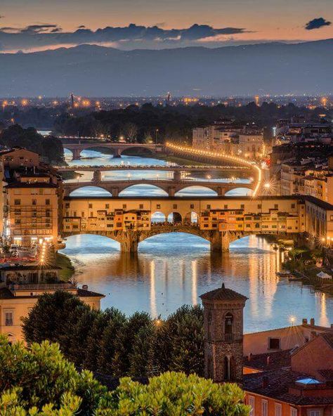 Florence, Italy a Romantic Place Visit Florence, Florence Travel, Florence Tuscany, Voyage Europe, Romantic Places, Visit Italy, Italy Vacation, A Bridge, Florence Italy