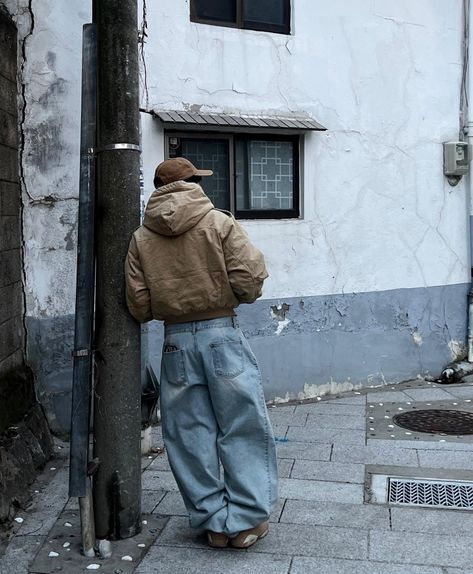 Men’s Layered Outfit, Jeans Streetwear Men, Streetwear Inspo, Streetwear Fits, Street Style Outfits Men, Street Fashion Men Streetwear, Guys Clothing Styles, Mens Outfit Inspiration, Winter Outfits Men