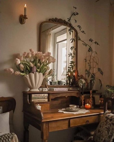 Casa Vintage, Vintage Room, Dream Room Inspiration, Dream House Interior, Room Inspiration Bedroom, Dream House Decor, Ideas Home, Kitchen Home, Aesthetic Room Decor