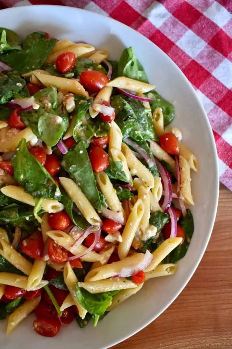 Spinach Penne Pasta, Spinach Pasta Salad, Penne Pasta Salads, Pasta Salad With Spinach, Feta Pasta Salad, Tomato Pasta Salad, Cold Pasta Salad Recipes, Pasta Salad Dressing, Easy Pasta Salad Recipe