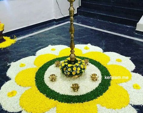 onam 2021 pookalam Flower Rangoli Designs Ideas Beautiful, Onam Flower Decoration, Simple Pookalam Designs, Flower Rangoli Designs Simple, Onam Rangoli, Flower Rangoli Designs, Poo Kolam, Pookalam Design, Simple Flower Rangoli