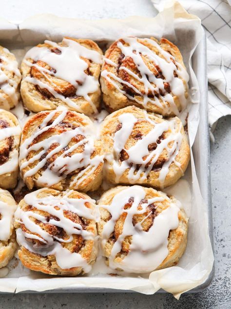 Cinnamon Roll Biscuits - Completely Delicious Tea Biscuit Cinnamon Rolls, Cinnamon Roll Biscuits, Easy Homemade Cinnamon Rolls No Yeast, Biscuit Cinnamon Rolls, Homemade Cinnamon Rolls Easy, Breakfast Dessert Recipes, Completely Delicious, Cinnamon Biscuits, Drop Biscuits