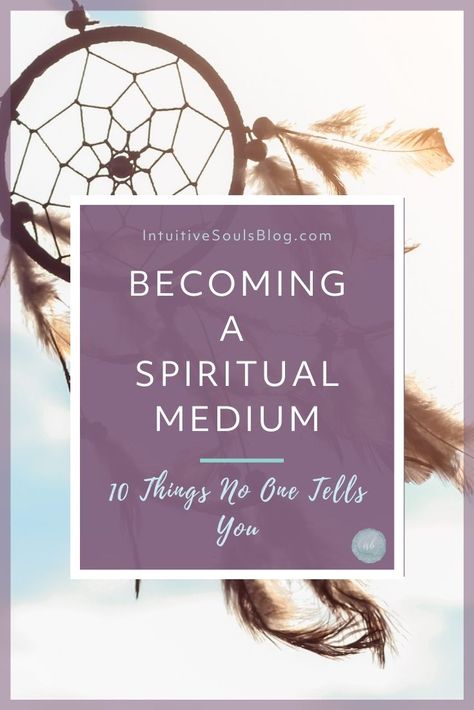 Becoming a spiritual medium is a magical and rewarding journey... but it's not always easy. In this post, I'm sharing 10 things that I wish someone had told me about becoming a psychic medium that would have made my intuitive development SO much easier! #intuitivesoulsblog Becoming A Medium, How To Become A Medium, How To Be A Medium, Medium Spiritual, Mediumship Development, Medium Psychic Abilities, Mediumship Development Exercises, Psychic Medium Aesthetic, How To Be A Spiritual Leader