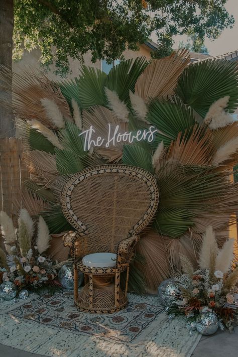 Dried Palm Backdrop — Let's Party Prettier Dried Palm Leaves Backdrop, Palm And Pampas Wall Arrangement, Coastal Photo Backdrop, Tropical Backdrop Ideas, Dried Palm Backdrop, Palm Backdrop, Restaurant Cafe Design, Tropical Mirror, Tulum Party