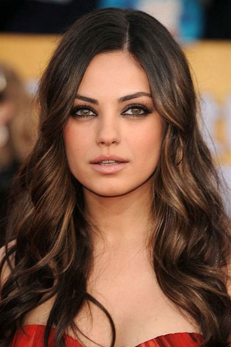 Best Hair Colors For Hazel Eyes - Best Hair Color For Hazel Eyes And Fair Warm-Toned Skin Balayage, Hazel Eyes Hair Color, Brown Hair And Hazel Eyes, Hair Color Flamboyage, Hair Color For Fair Skin, Inspired Photos, Celebrity Hair Colors, Medium Hair Color, Light Highlights