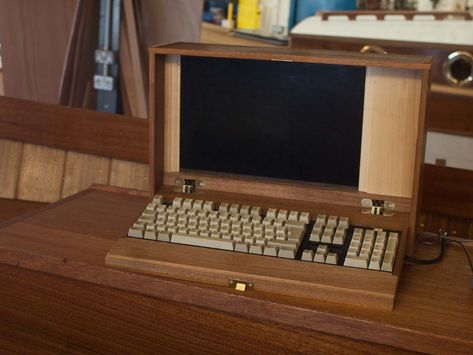 Old Laptop, Pc Build, Laptop Screen, Wood Case, Custom Case, Outlander, Power Supply, Graphic Card, Hand Made