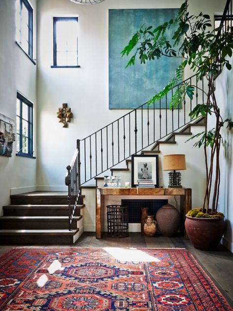 Carmelina  Foyer  Eclectic  Modern by Alexander Design Vstupná Hala, Stair Case, Foyer Decorating, Eclectic Modern, Minimal Decor, Design Del Prodotto, Contemporary Home Decor, Decor Minimalist, Style At Home