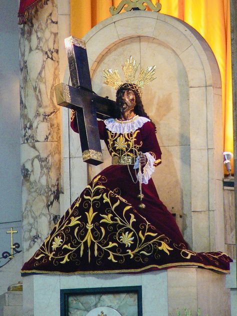 Feast of the Black Nazarene - 9 January Feast Of The Black Nazarene, Black Nazarene, Transport Ship, Saint Agatha, Archangel Tattoo, Best Nature Wallpapers, The Saints, Manila Philippines, Life Size