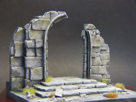 Foamed PVC ruins Mordheim Terrain, Halloween Diorama, Dnd Terrain, Foam Carving, Dnd Crafts, Dungeon Tiles, Temple Ruins, Warhammer Terrain, Miniature Bases