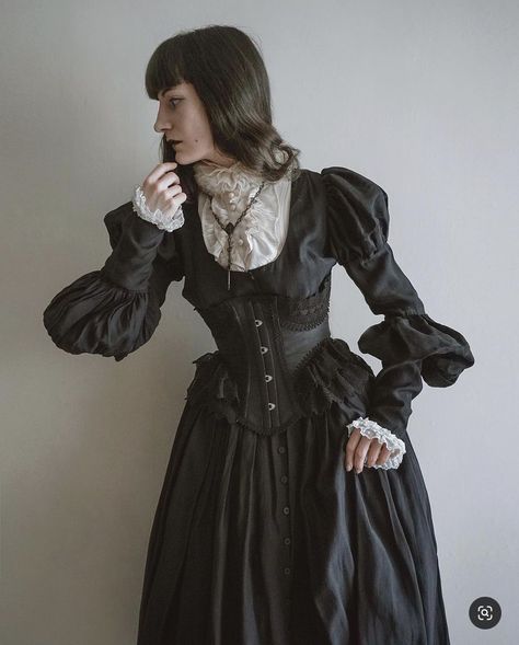 Vampire Clothes, Alt Fashion, Goth Outfits, Dark Fashion, Gothic Lolita, Character Outfits, Historical Fashion, Lolita Fashion, Goth Fashion