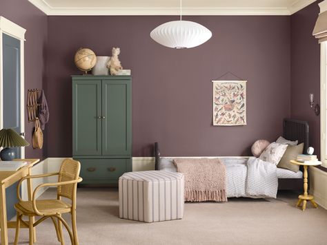 Sw Colors Of The Year 2023, Sherwin Williams Cocoa Berry, Dark Mauve Accent Wall, Green And Plum Bedroom, Purple Sherwin Williams Paint, Muted Purple Bedroom, Wood Violet Sherwin Williams, Deepest Mauve Sherwin Williams, Daphne Sherwin Williams