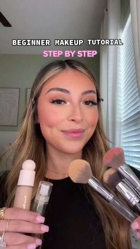 Makeup Tutorial With Foundation, Graduation Makeup Step By Step, Beginner Make Up Looks, How To Simple Makeup, Easy Beginner Makeup Tutorial, Step Make Up, Learning Makeup Step By Step, Basic Make Up Step By Step, Makeup Looks Tips