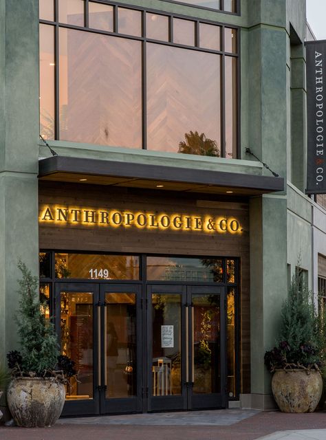 Anthropologie Branding, Anthropologie Logo, Anthropology Store, Anthropologie Store, Walnut Creek, Anthropologie Brands, Wedding Preparation, Store Displays, Grad School