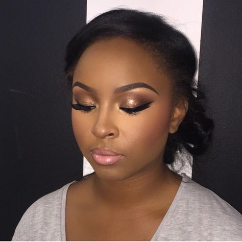 Soft Pink Makeup Looks, Pink Makeup Looks Black Women, Makeup Looks Step By Step, Makeup Looks Black Women, Soft Pink Makeup, Modern Wedding Hair, Pink Makeup Looks, Winter Make Up, Makeup Ideas Wedding