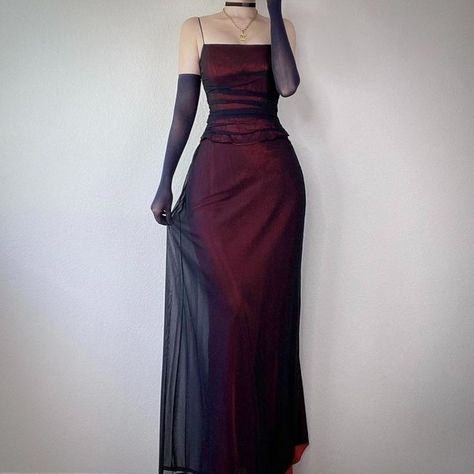 The Vampire Diaries Premiere (2019) Prom Dress Inspo, Chique Outfits, Prom Dress Inspiration, Cute Prom Dresses, Pretty Prom Dresses, Prom Outfits, Grad Dresses, Glam Dresses, Fancy Dresses