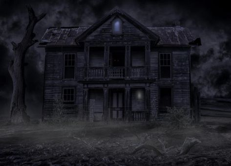 Anime Haunted House, Old Haunted House Aesthetic, Horror House Background, Horror House Drawing, Horror House Aesthetic, Werewolf House, Haunted House Interior, Haunted House Background, Haunted House Drawing