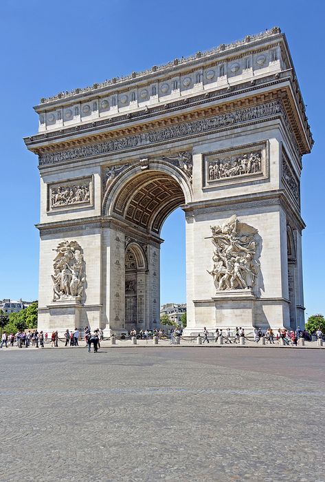 France Landmarks, Tomb Of The Unknown Soldier, Paris Gallery, Paris Travel Photography, Parisian Art, Beautiful Horses Photography, Architecture Drawing Sketchbooks, Dubai Vacation, Tøp Wallpaper