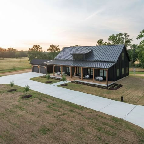 Barndominium Dream Barndominium With Stables, Barndominium With Dog Room, Barndominium Curb Appeal, Barndominium With Shop Ideas, Barndominium Ideas Two Story, Medium Barndominium Ideas, Barndominium With Brick, Dark Barndominium Ideas, Barndo Interior Ideas