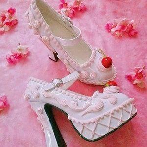 Heels Cake, Cake Shoes, Jelly Ice Cream, Cream High Heels, Lavender Earrings, Demonia Shoes, Whipped Cream Frosting, Kawaii Shoes, Funky Shoes