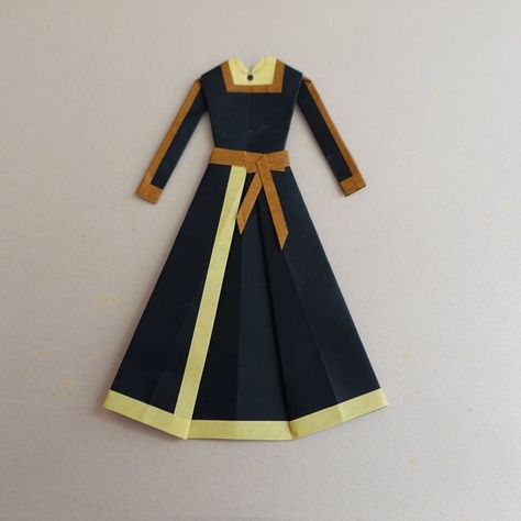 Origami Person, Dress Origami, Crafts Origami, Anna Dress, Paper Crafts Origami, Origami Crafts, Cheer Skirts, Origami, Paper Crafts