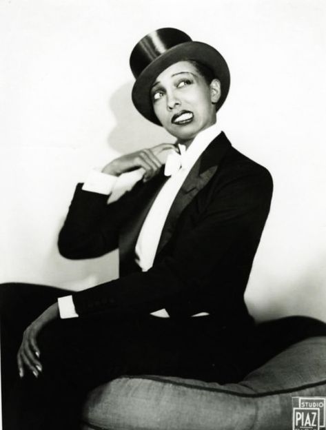 Black, Tumblr, Josephine Baker, Top Hat, A Black, A Man, Black And White, White