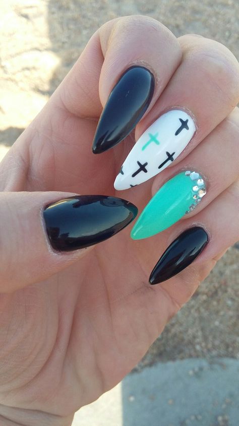 Spring Nail Inspo Stiletto, Easter Nails Jesus, Easter Christian Nails, Easter Nails Christian, Resurrection Nails, Gothic Easter Nails, Dark Easter Nails, Black Easter Nails, Goth Easter Nails