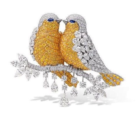 Graff Diamonds, Art Jewelry Design, Vintage Jewellery Rings, Hanna Karlzon, Love Bird, Diamond Jewelry Necklace, Semi Precious Jewelry, Animal Brooch, India Jewelry