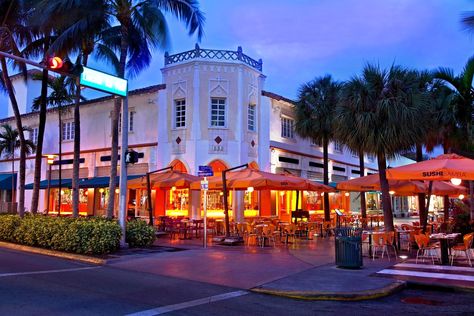 Lincoln Road Mall South Beach Sushi Samba, Miami Beach Restaurants, Miami South Beach, Miami Photography, Lincoln Road, Spanish Restaurant, Beach Restaurant, Miami Beach Florida, South Beach Miami