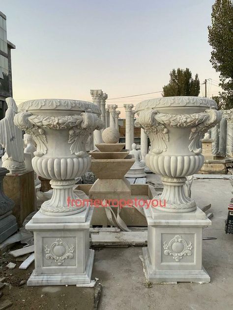 BEAUTIFUL CARVED MARBLE ESTATE MONUMENTAL URNS - JMU5 Outdoor Patio Ideas Backyards, Luxury Mansions Interior, Marble Carving, Ancient Greek Sculpture, Front Yard Garden Design, Garden Urns, Greek Sculpture, Classic Interior Design, House Front Design