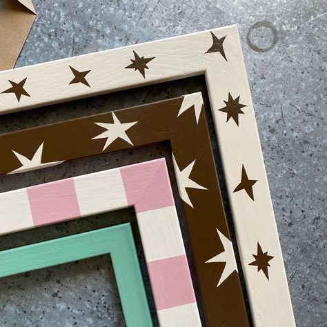 PICTURE PERFECT ….with some exciting shoots planned in the coming weeks , it’s got me researching lots of hand painted products for the home ! Absolutely love these little hand painted frames 🖼️ from @studiosimonelondon , the perfect finishing touch to your favourite piece of art 🍒🍭🌈🖌️🖼️ #theforevevercurates #interiorstyle #interiorinspo #colour #art #fashion #madeofmatter #tablescape #oldandnew #creativeplatform #statementpiece #centrepiece #extrodinaryinteriors #memphiscolours #dunelm #... Anthropologie Home Diy, Decorated Photo Frames, Painted Picture Frames Ideas, Painted Frames Ideas, Painted Cork Board Ideas, Painted Picture Frames Diy, Picture Frame Aesthetic, Colourful Frames, Decorative Picture Frames