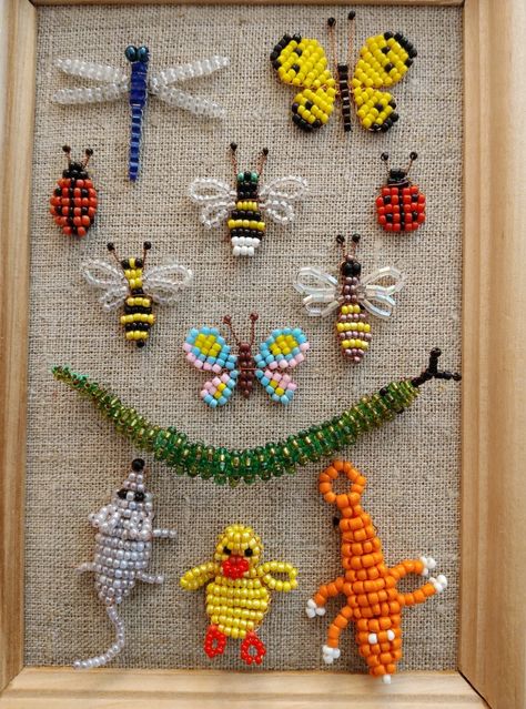 Small Bead Animals, Seed Bead Lizard, Beaded Beetle Tutorial, Dragonfly Bead Pattern, 90s Bead Animals, How To Make Beaded Animals, Seed Bead Animals Tutorials, Seed Bead Animals Patterns, Beaded Crocodile