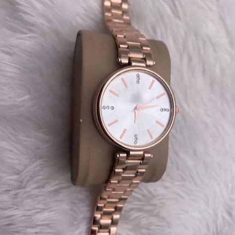 HURRY LIMITED OFFER DEAL!! ONLY FOR Rs 399/- Wrist Watches for Women's & Girls&Miss&Ladies Diamond Studded Dial RoseGold Colored Stylish Bracelet Strap Product link in the bio #instagram#asthetic#gifts#kids#projector#followforfollowback#homedecor#lights#colors#diwali#india#fashion#college#girls Diwali India, College Girl Fashion, Fashion College, Stylish Bracelet, India Fashion, Gifted Kids, Rose Gold Color, Wrist Watches, College Girls