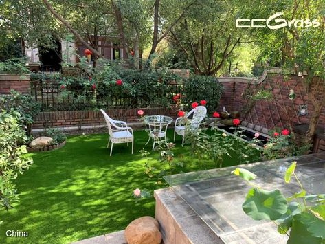 9 Enchanting Artificial Grass Backyard Ideas - CCGrass Fake Grass Patio Ideas, Artificial Grass Backyard Ideas Design, Fake Grass Garden Ideas, Artificial Grass Backyard Ideas, Artificial Turf Backyard Ideas, Grass Backyard Ideas, Artificial Turf Backyard, Grass Backyard, Artificial Grass Backyard