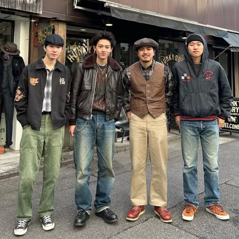 Japanese Winter Fashion, American Casual Style, Mens Outdoor Fashion, American Street Style, Vintage Outfits Men, Japan Outfit, American Casual, Street Fashion Men Streetwear, Mens Fashion Week