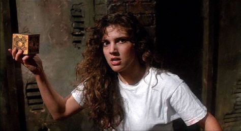 Ashley Laurence (Kirsty) in Hellraiser Ashley Laurence, Horror Movies On Netflix, 80s Horror, Slasher Movies, Best Horror Movies, Horror Icons, Scream Queens, Best Horrors, 8x10 Photo