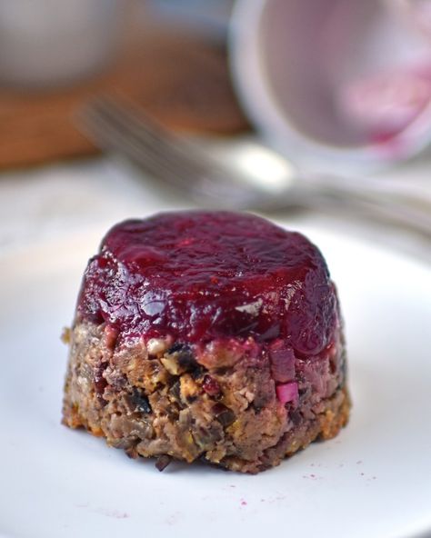 parsnip, cranberry and nut roast – The Circus Gardener's Kitchen Alternative Christmas Dinner, Vegetarian Nut Roast, Christmas Vegetarian, Christmas Veggie, Roasted Nuts Recipe, Nut Roast, Parsnip Recipes, Vegan Xmas, Vegan Christmas Dinner