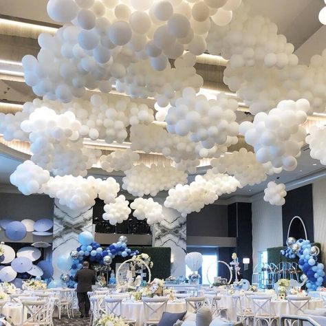 Cloud Theme Party, Clean Soups, Pilot Retirement, Exhibition Theme, Cloud Baby Shower Theme, Cloud Party, Balloon Ceiling, Mindy Weiss, Balloon Clouds