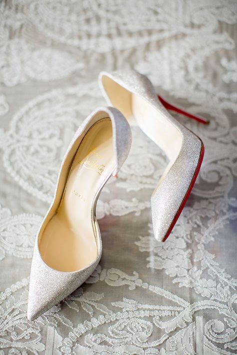 Arabella and Andy’s Classic Wedding in Ireland Bohemian Style Gown, Hak Tinggi, Christian Louboutin Outlet, Bridal Fashion Week, Wedding Heels, White Heels, Carrie Bradshaw, Silver Shoes, Louboutin Shoes